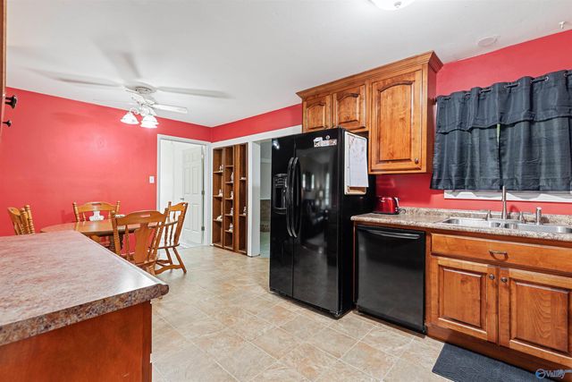 11015 Strong Drive SE, Huntsville, AL 35803