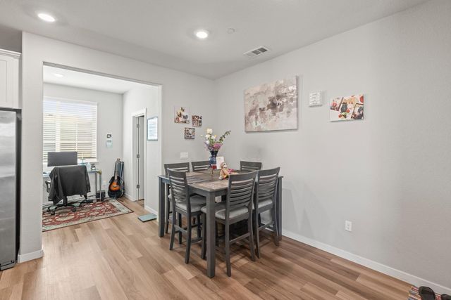 4057 Southampton St, West Sacramento, CA 95691