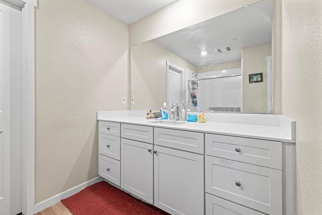 4057 Southampton St, West Sacramento, CA 95691