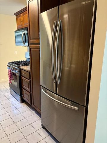 7625 Marshall Place, Merrillville, IN 46410