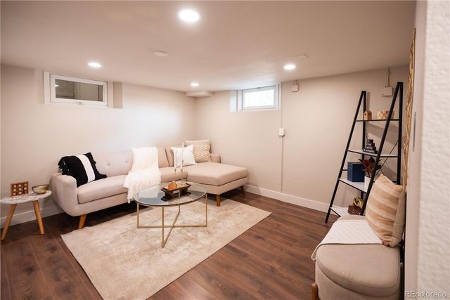 1901 W 47th Avenue, Denver, CO 80211