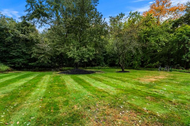 295 Main St 15, Reading, MA 01867