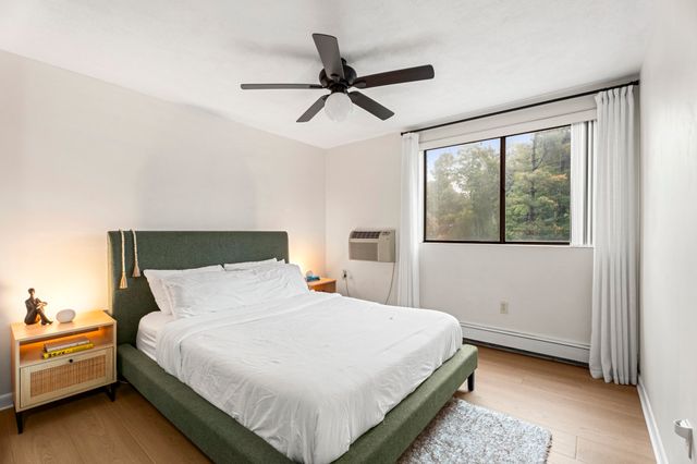 295 Main St 15, Reading, MA 01867