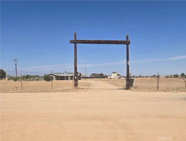 11651 Anza Road, Apple Valley, CA 92308