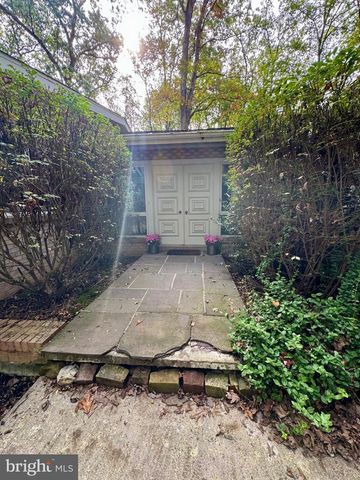 10328 TANGLEWOOD DR, Huntingdon, PA 16652