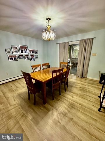 10328 TANGLEWOOD DR, Huntingdon, PA 16652