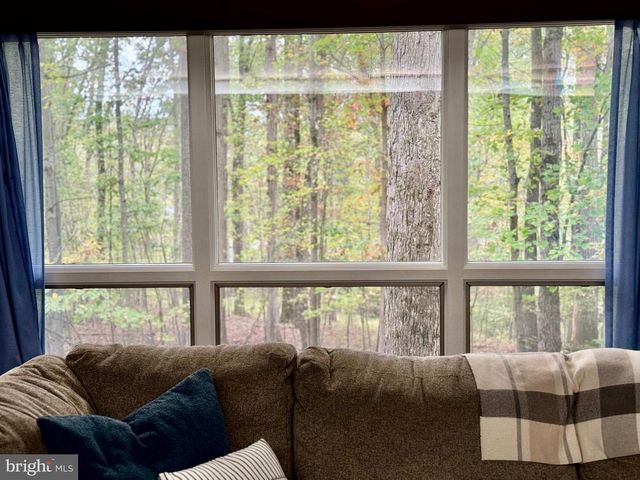 10328 TANGLEWOOD DR, Huntingdon, PA 16652