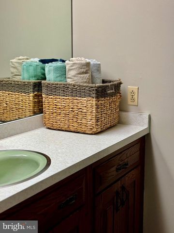 10328 TANGLEWOOD DR, Huntingdon, PA 16652