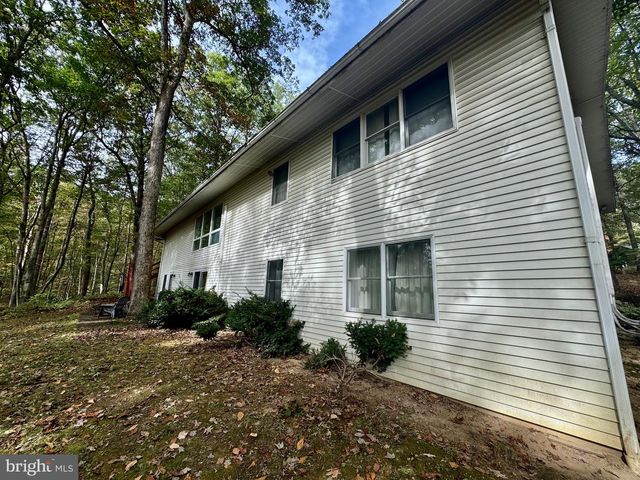 10328 TANGLEWOOD DR, Huntingdon, PA 16652