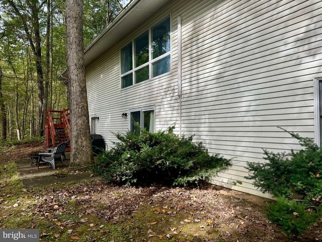 10328 TANGLEWOOD DR, Huntingdon, PA 16652