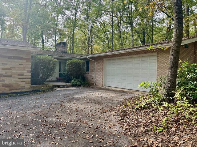 10328 TANGLEWOOD DR, Huntingdon, PA 16652