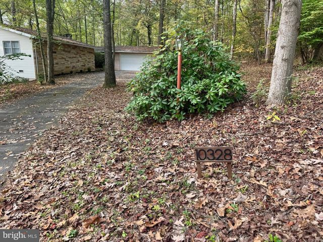 10328 TANGLEWOOD DR, Huntingdon, PA 16652