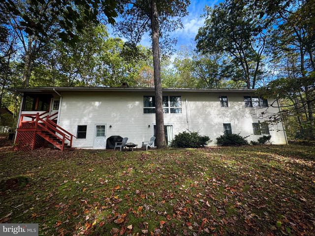 10328 TANGLEWOOD DR, Huntingdon, PA 16652