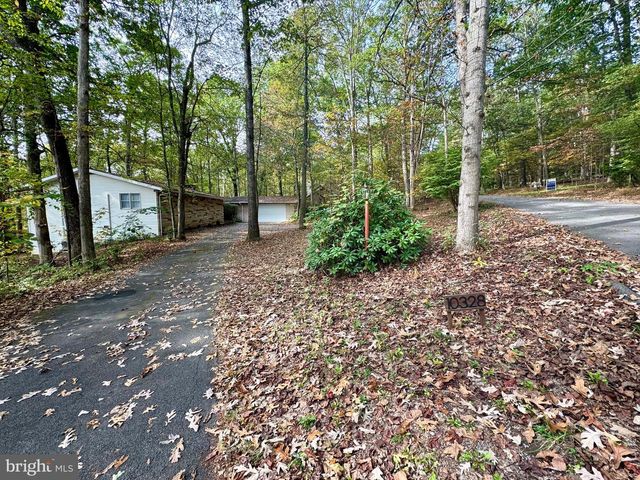 10328 TANGLEWOOD DR, Huntingdon, PA 16652