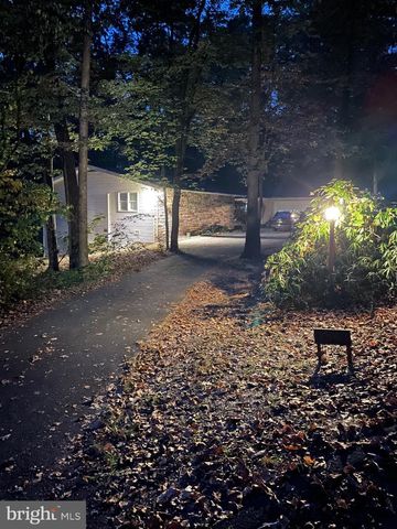 10328 TANGLEWOOD DR, Huntingdon, PA 16652