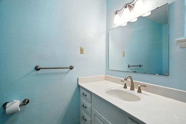 2102 Shoreline Drive, Abilene, TX 79602