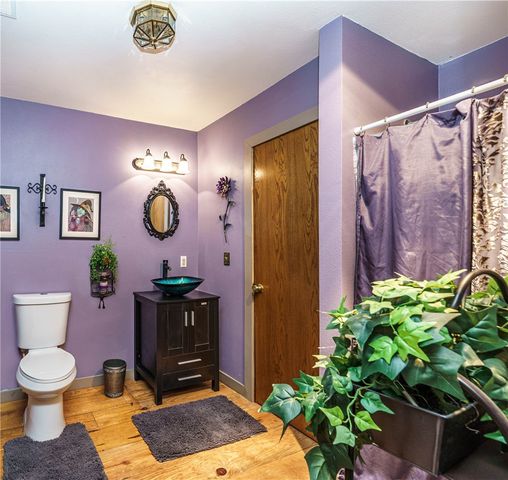 7003 Highway 62 West, Eureka Springs, AR 72632