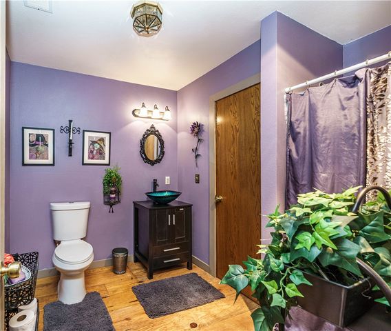 7003 Highway 62 West, Eureka Springs, AR 72632