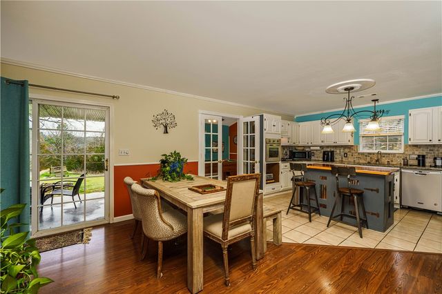 7003 Highway 62 West, Eureka Springs, AR 72632