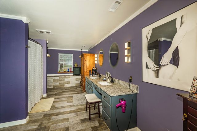 7003 Highway 62 West, Eureka Springs, AR 72632