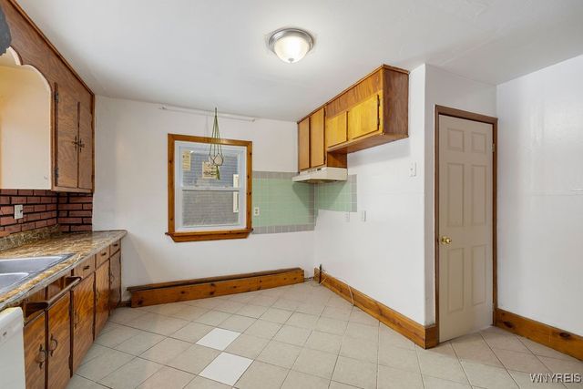 411 81st Street, Niagara Falls, NY 14304