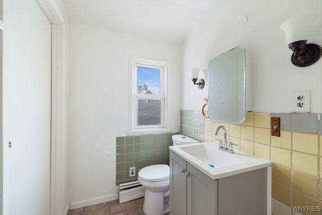 411 81st Street, Niagara Falls, NY 14304