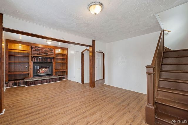 411 81st Street, Niagara Falls, NY 14304