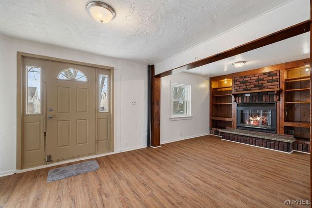 411 81st Street, Niagara Falls, NY 14304