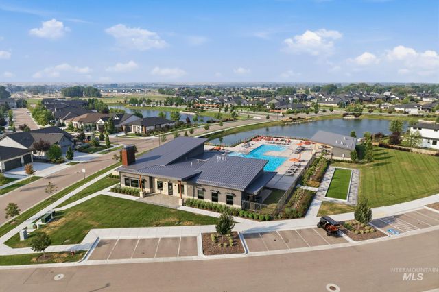 996 S Waning Lane, Eagle, ID 83616