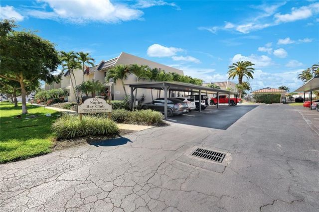 800 River Point DR # 212, Naples, FL 34102