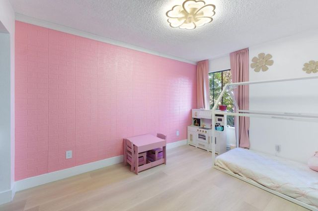 2422 N Main Street F, Salinas, CA 93906