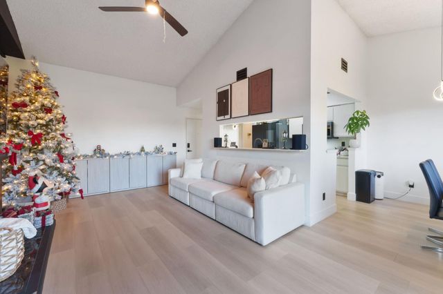 2422 N Main Street F, Salinas, CA 93906