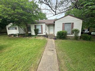 583 W Hammond Street, Lancaster, TX 75146