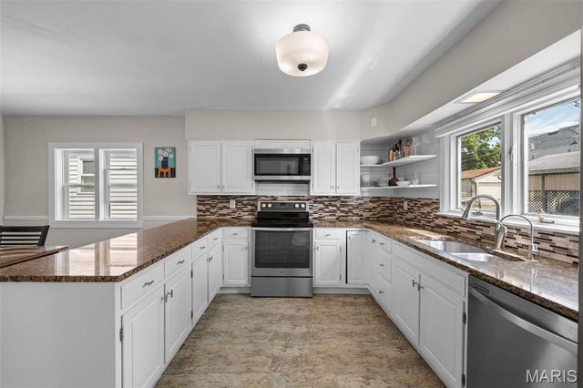 5620 Bischoff Avenue, St Louis, MO 63110