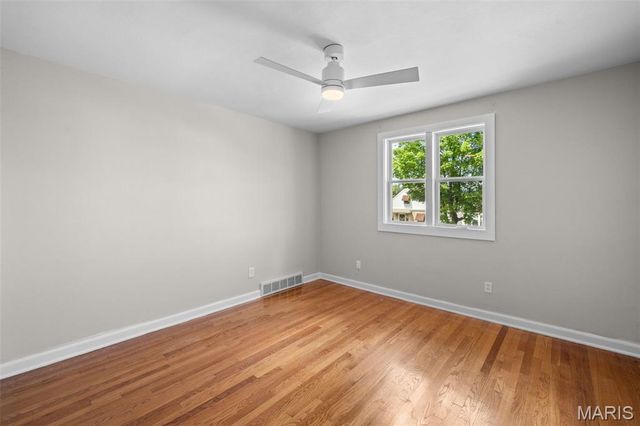 5620 Bischoff Avenue, St Louis, MO 63110