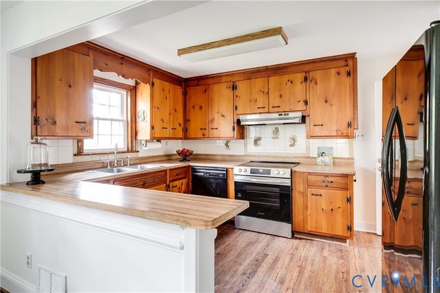 3352 Scottview Dr, Richmond, VA 23225