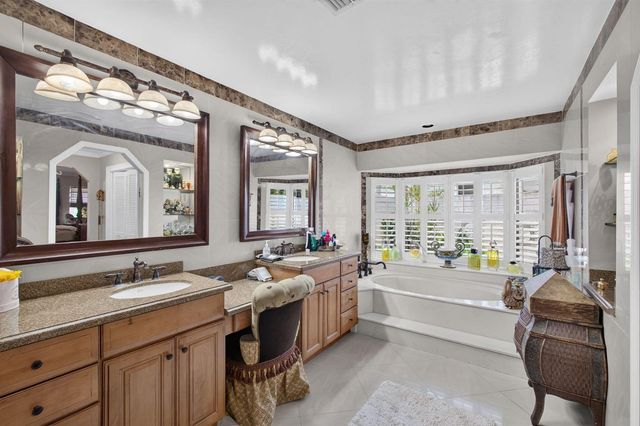 11866 Keswick Way, Palm Beach Gardens, FL 33412