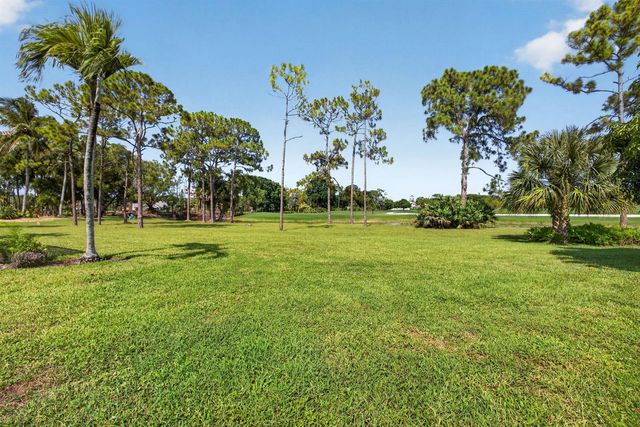 11866 Keswick Way, Palm Beach Gardens, FL 33412