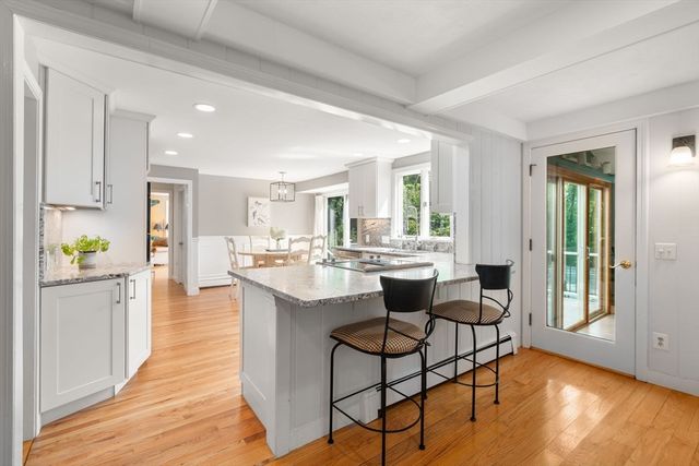 25 Russett Hill Road, Sherborn, MA 01770