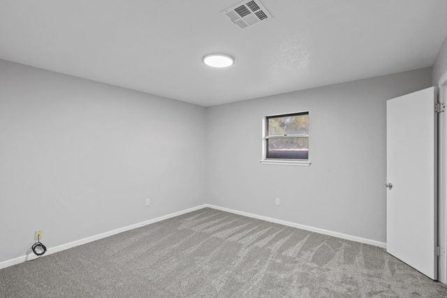 2702 Apache Dr, Big Spring, TX 79720