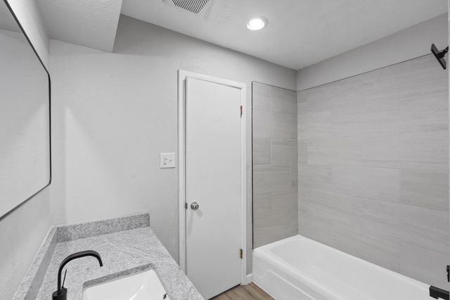 2702 Apache Dr, Big Spring, TX 79720