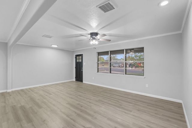 2702 Apache Dr, Big Spring, TX 79720