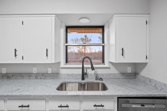 2702 Apache Dr, Big Spring, TX 79720