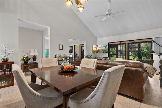 6111 SE Georgetown Place, Hobe Sound, FL 33455