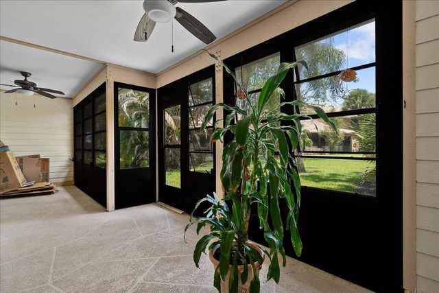 6111 SE Georgetown Place, Hobe Sound, FL 33455