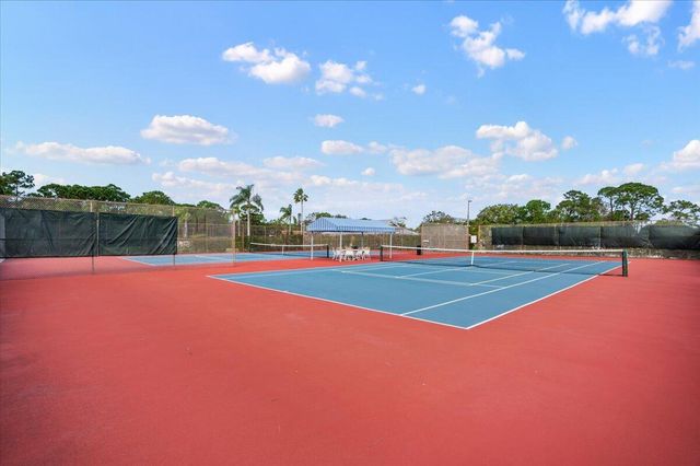 6111 SE Georgetown Place, Hobe Sound, FL 33455