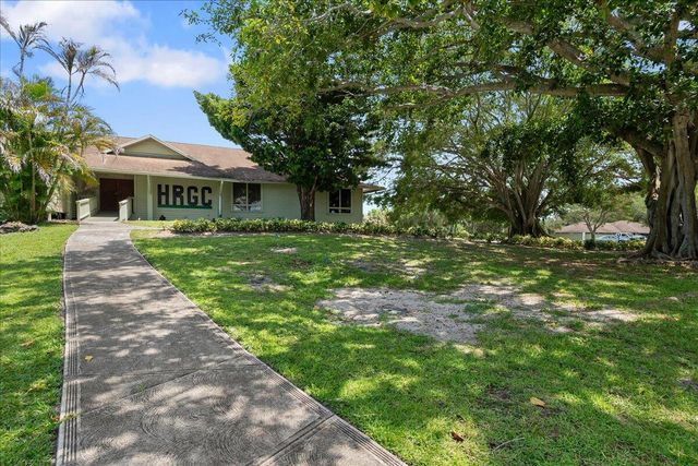 6111 SE Georgetown Place, Hobe Sound, FL 33455