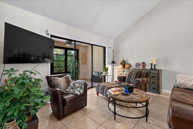 6111 SE Georgetown Place, Hobe Sound, FL 33455