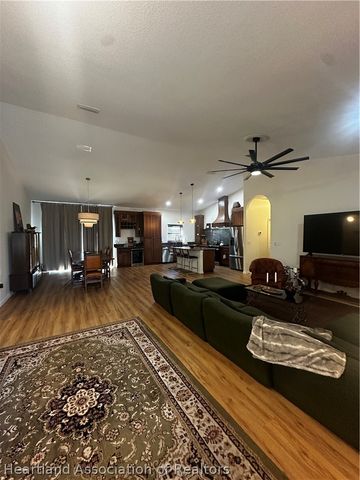 1240 S Avon Estates Boulevard, Avon Park, FL 33825