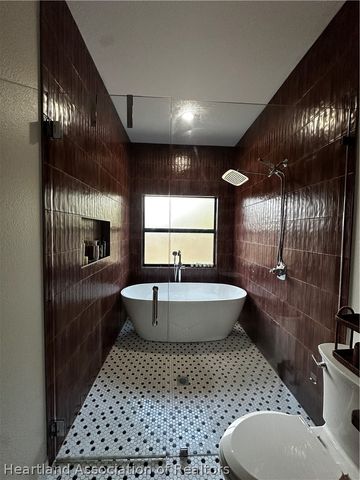 1240 S Avon Estates Boulevard, Avon Park, FL 33825